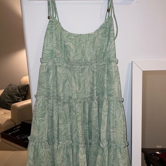 Hello Molly Dresses & Skirts - (NEW!) HELLO MOLLY GREEN PALM MINI DRESS